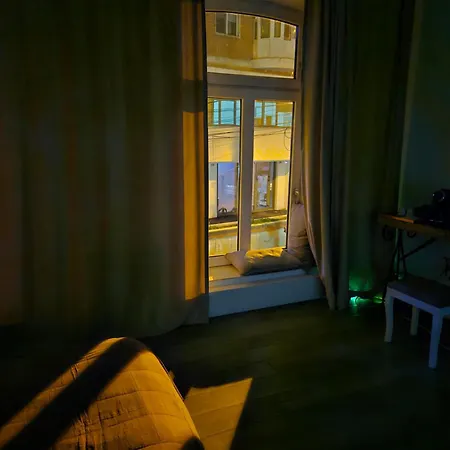 The Bohemian Connection, Rezerva Acum Ultracentral Spatios Si Curat, Scaun Masaj, Ceai, Cafea, Apa Filtru, Parcare Publica Gratuita Lägenhet *