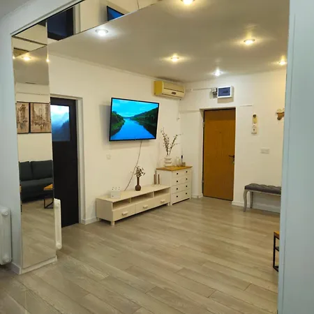 The Bohemian Connection, Rezerva Acum Ultracentral Spatios Si Curat, Scaun Masaj, Ceai, Cafea, Apa Filtru, Parcare Publica Gratuita * Craiova