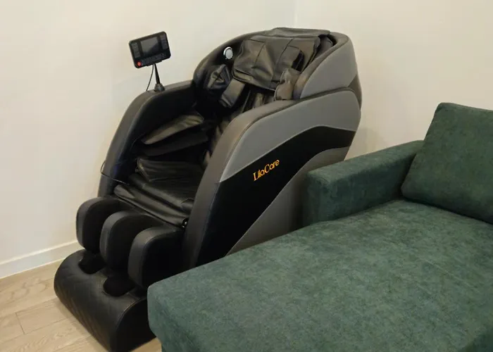 The Bohemian Connection, Rezerva Acum Ultracentral Spatios Si Curat, Scaun Masaj, Ceai, Cafea, Apa Filtru, Parcare Publica Gratuita Craiova