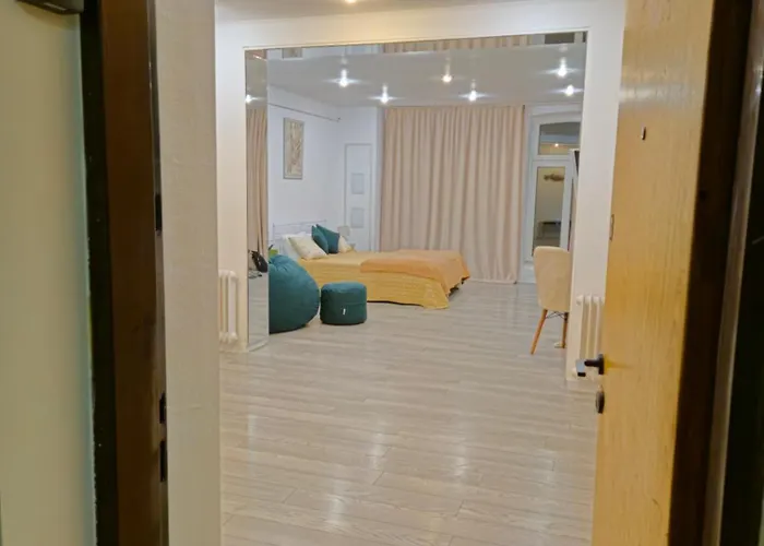 The Bohemian Connection, Rezerva Acum Ultracentral Spatios Si Curat, Scaun Masaj, Ceai, Cafea, Apa Filtru, Parcare Publica Gratuita Apartman *