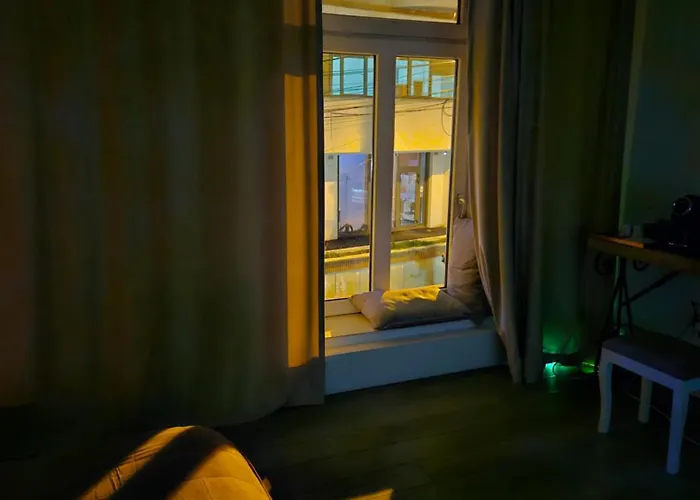 The Bohemian Connection, Rezerva Acum Ultracentral Spatios Si Curat, Scaun Masaj, Ceai, Cafea, Apa Filtru, Parcare Publica Gratuita Apartman *