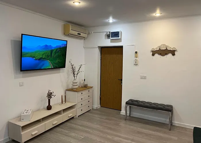 The Bohemian Connection, Rezerva Acum Ultracentral Spatios Si Curat, Scaun Masaj, Ceai, Cafea, Apa Filtru, Parcare Publica Gratuita Apartman Craiova